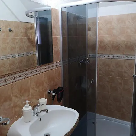 Appartement Mansarda Maradu à Sinaia Extérieur photo