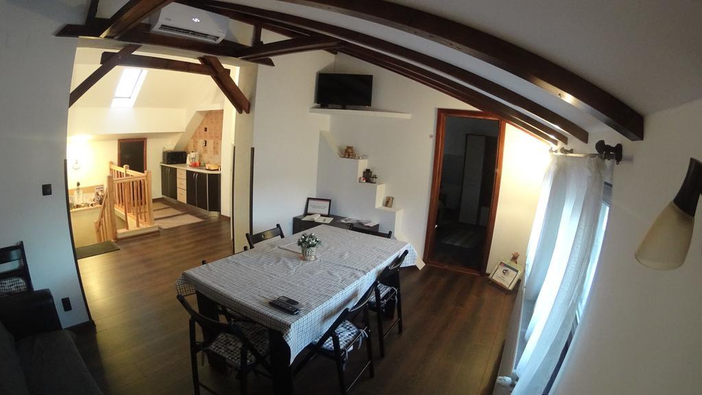 Mansarda Maradu Apartamento *