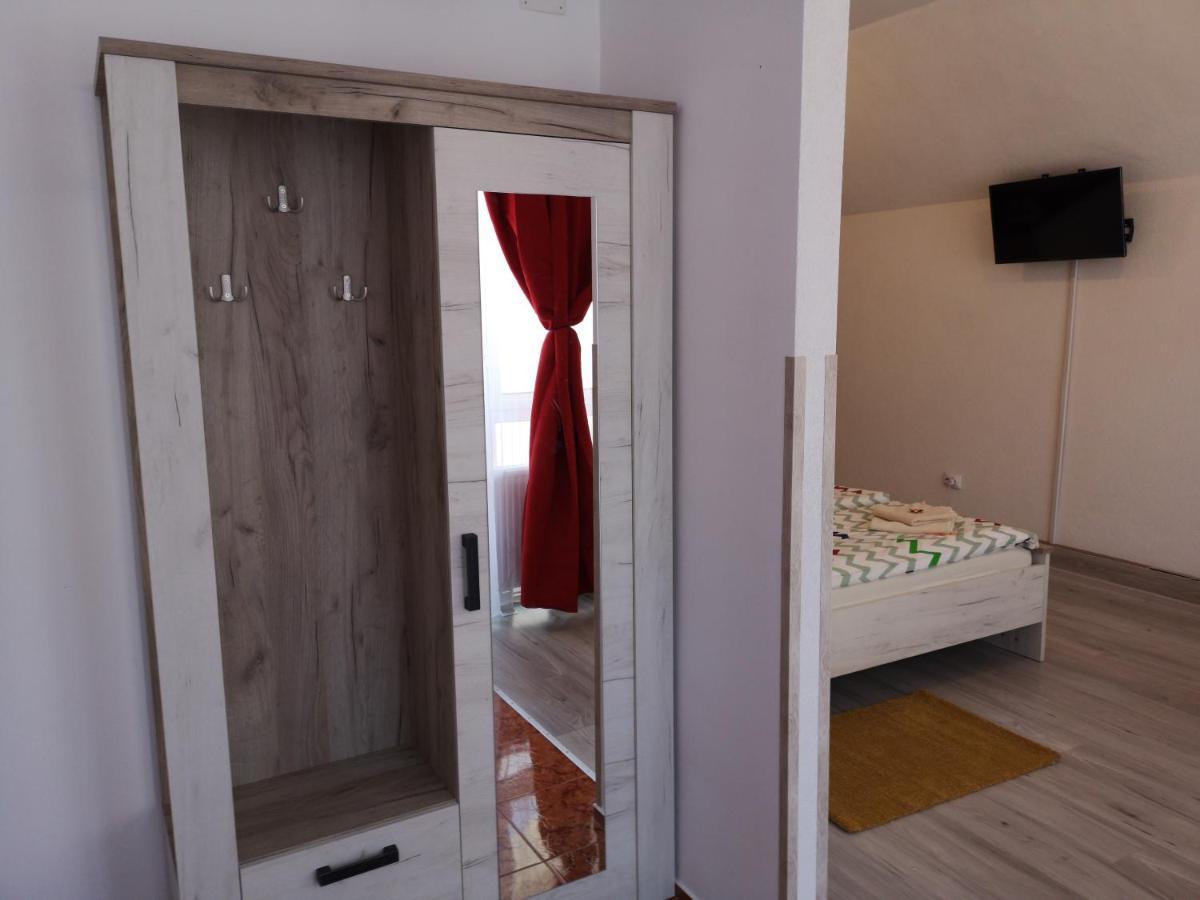 Mansarda Maradu Apartamento